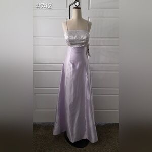 Simple Purple A-line Prom/Bridesmaid Dress with Spaghetti Straps